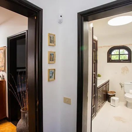 Casa Thalatta Holiday home *